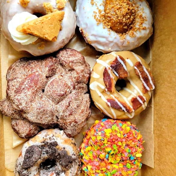 Meet your Posher, Jennifer - Picture 11 of 11